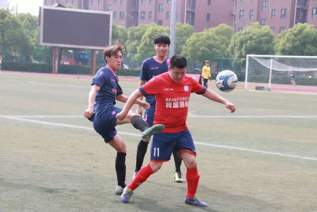 佩林卡砸4.46亿就这？给东契奇配瘸腿阵容 湖人或与争冠越来越远